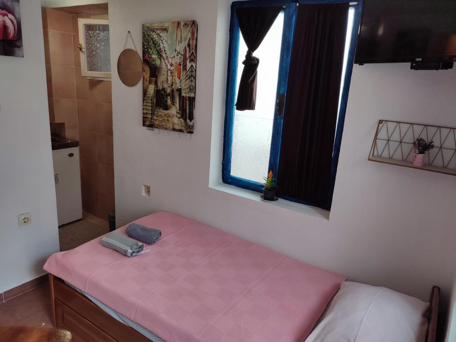 Bay Mola Home Котор Екстериор снимка