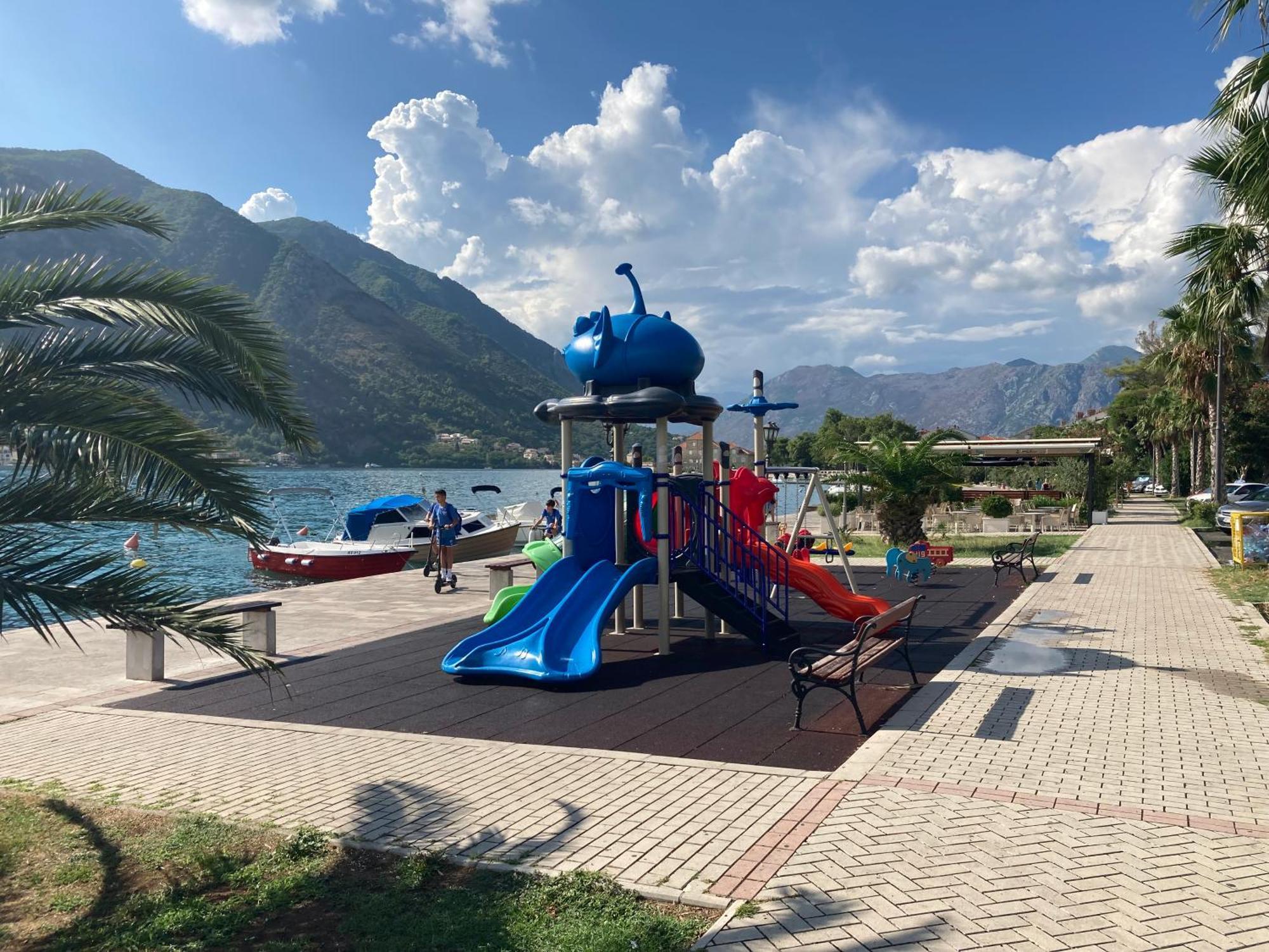 Bay Mola Home Котор Екстериор снимка